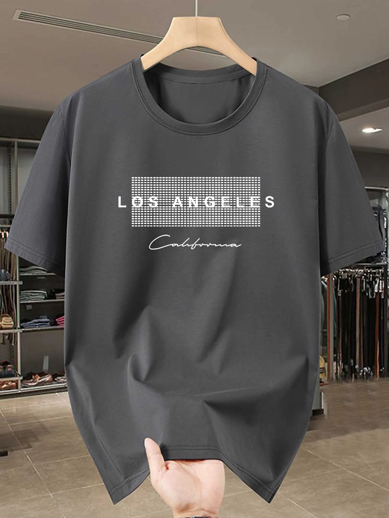 تي شيرت مطبوع عليه Los Angeles California - قميص صيفي بأكمام قصيرة ورقبة دائرية مع شعار وحروف مخطوطة، قابل للتنفس