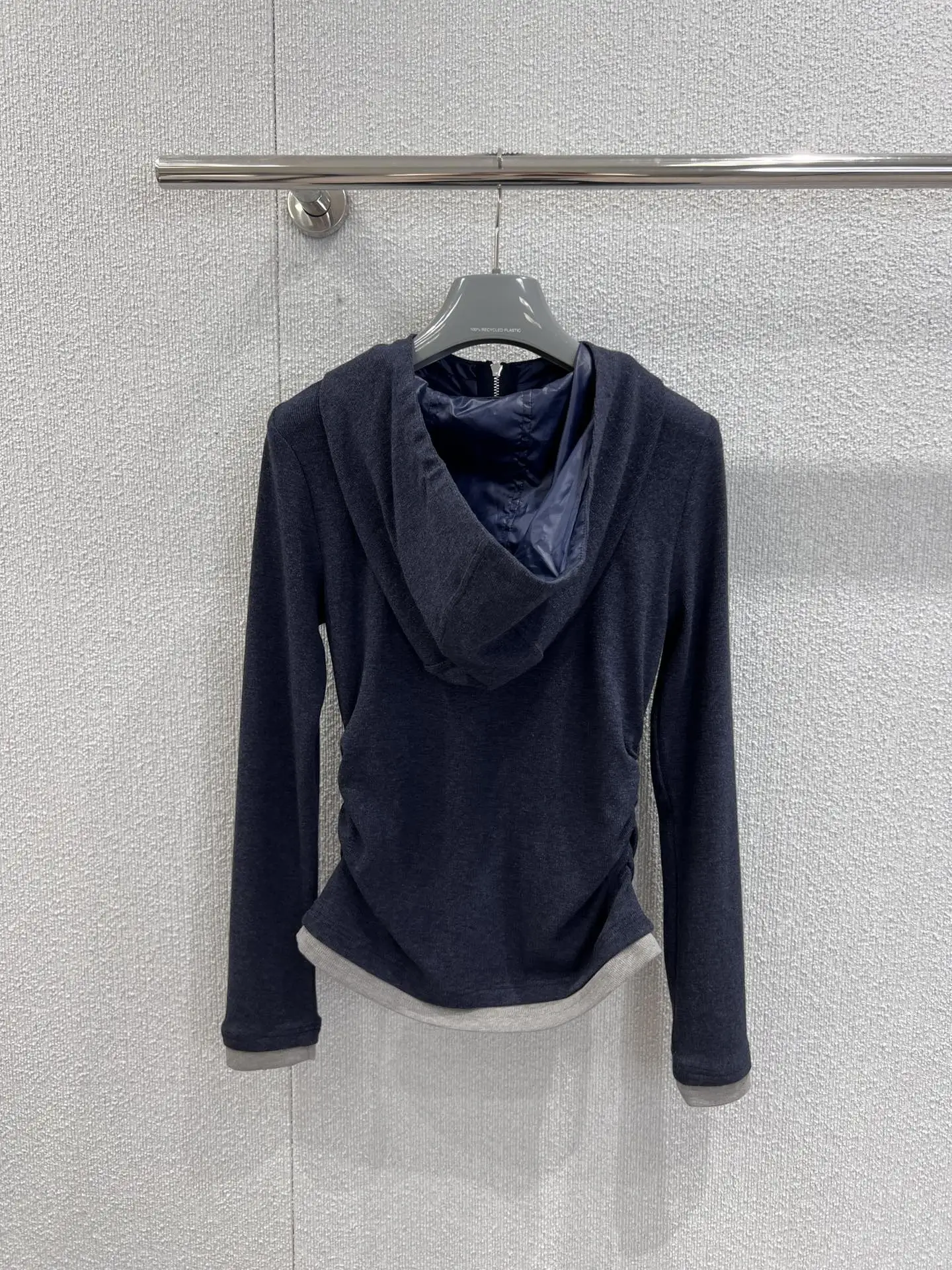 

2025 Autumn/Winter New Design Women's Hooded Waist Cinched Long Sleeved T-shirt