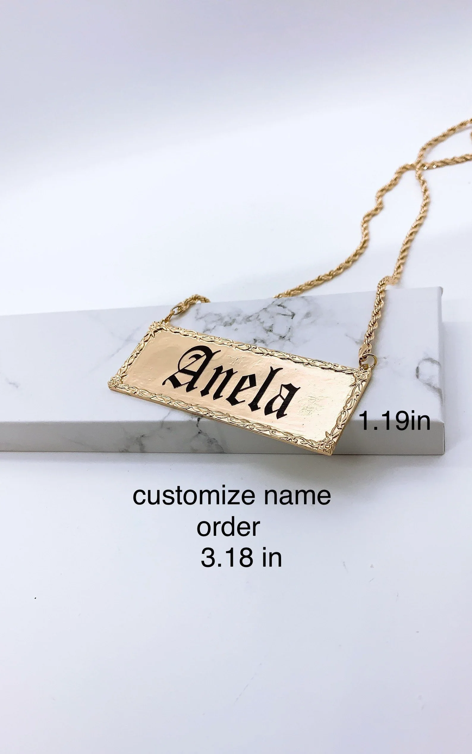 Hawaiian Jewelry 30mm Flower Border Personalized Customize Name Plate Necklace 18in Rope Chain with 3in Extension: Hamilton Gold