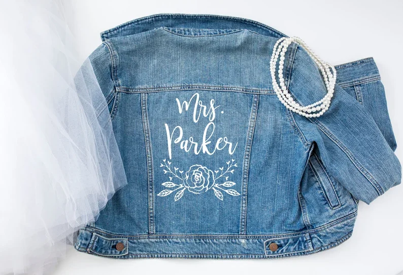 Personalised Mrs Jacket Gift for Bride Denim Jackets for Wedding Gorgeous Luxe Custom Jean Coats Bridesmaid Future Mrs Outfits