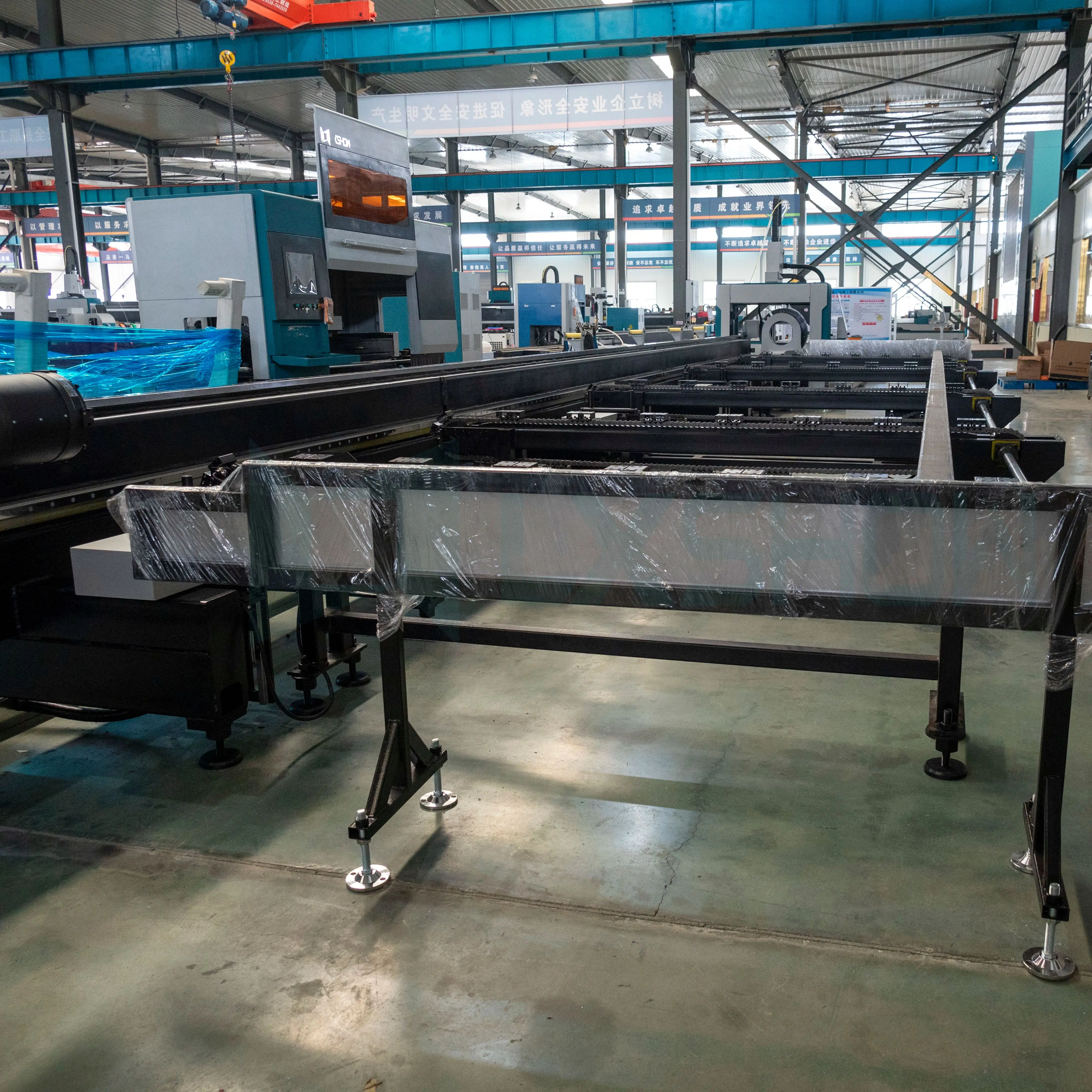 LX122TUA+6M Square Round tube Raycus Automatic 1000w 2000w 3000w Cnc Laser Metal Pipe Tube Cutting Machine / Metal Tube