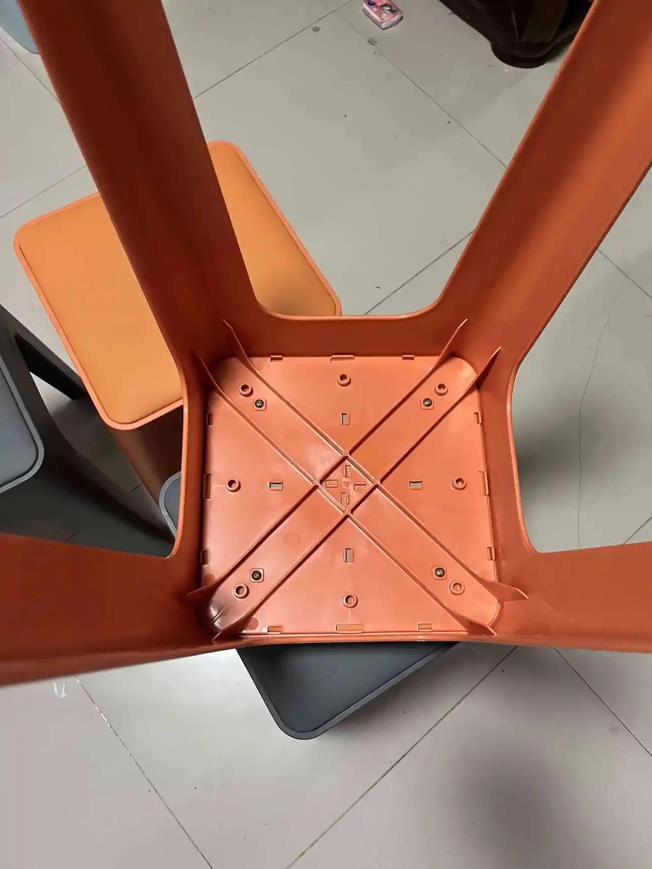 4-6pcs Stackable Plastic Dining Chairs Home Use Sturdy Soft Padded Square Stool Simple Design Kitchen Table Chairs image 5