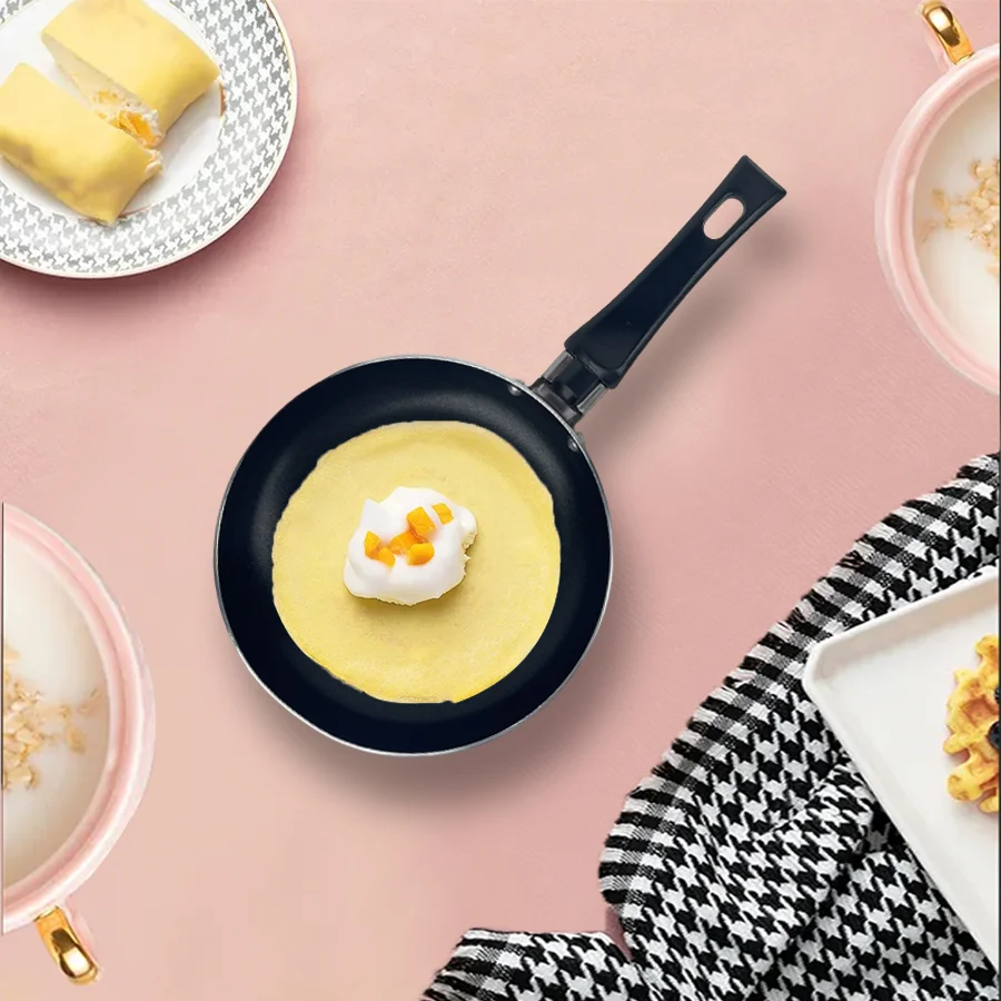 Mini poêle rose mignonne de 6.4 pouces, poêles à frire antiadhésives pour omelette aux œufs, facile à nettoyer, ustensiles de cuisine pour petit déjeuner à la maison pour cuisinière à gaz