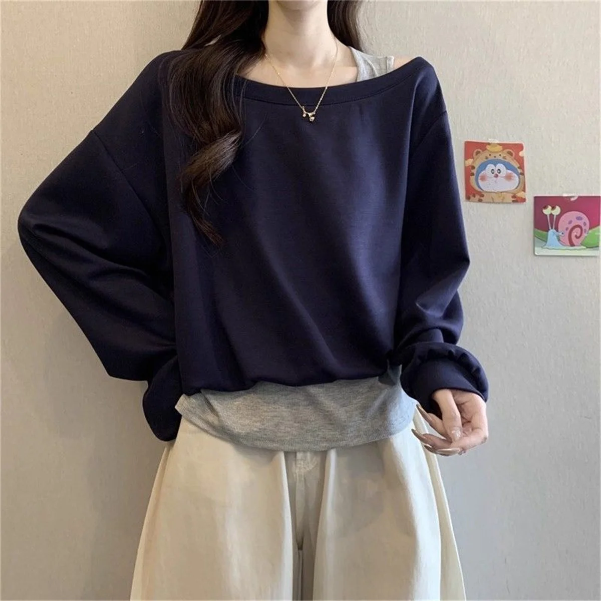 Solide Zweiteilige Unregelmäßige Kontrast-Trend-Oberteile Frühling Herbst Locker Sitzende Alltagstaugliche Street-Casual-T-Shirts Modische Lässige Damenkleidung – Detail 5