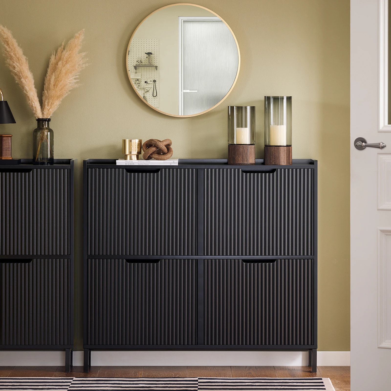 SoBuy FSR177-L armoire à chaussures à 4 rabats étagère à chaussures étroite 4 étagères surface commode à chaussures étagère à chaussures