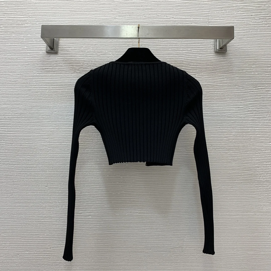 

High quality spring and summer women's style spicy girl wind pit striped ultra short round neck long sleeved knitted shirt top