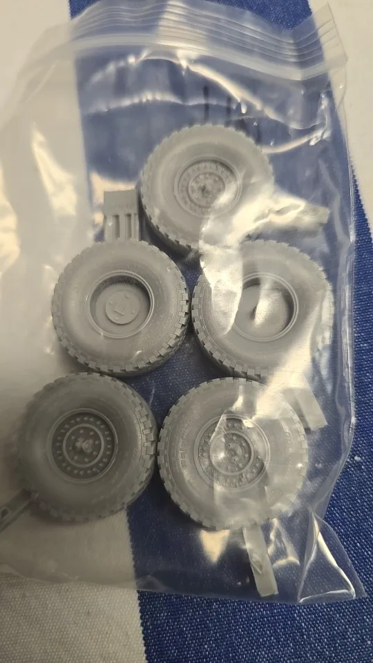 Buyer photo of this resin kit
