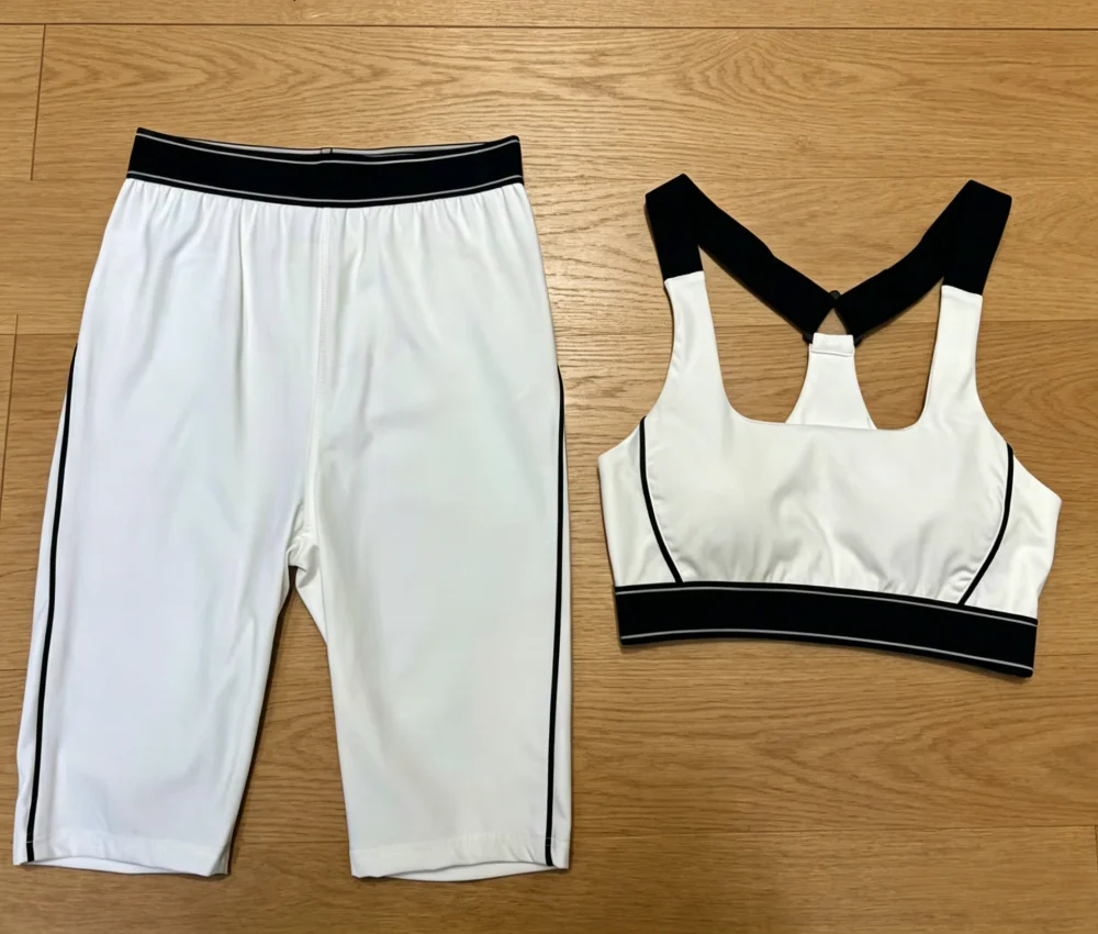 

2026 New Style Womens White Short Yoga Suit Sports Set Size M L Tight Minimalist Code 030