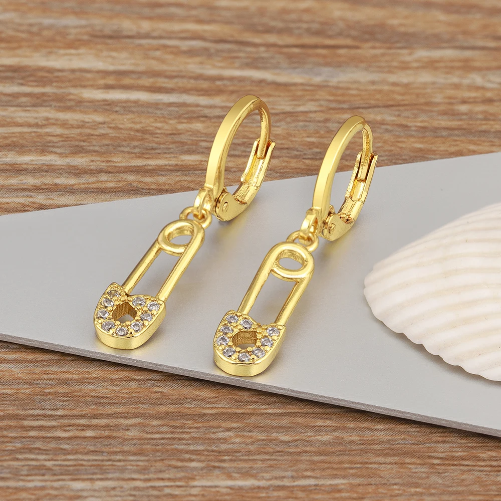 Nidin ต่างหูรูปหยดน้ำคริสตัลเพทายแวววาวรูปทรงกระดุมสำหรับผู้หญิงเครื่องประดับหูสไตล์ฮิปฮอปของขวัญสุดสร้างสรรค์