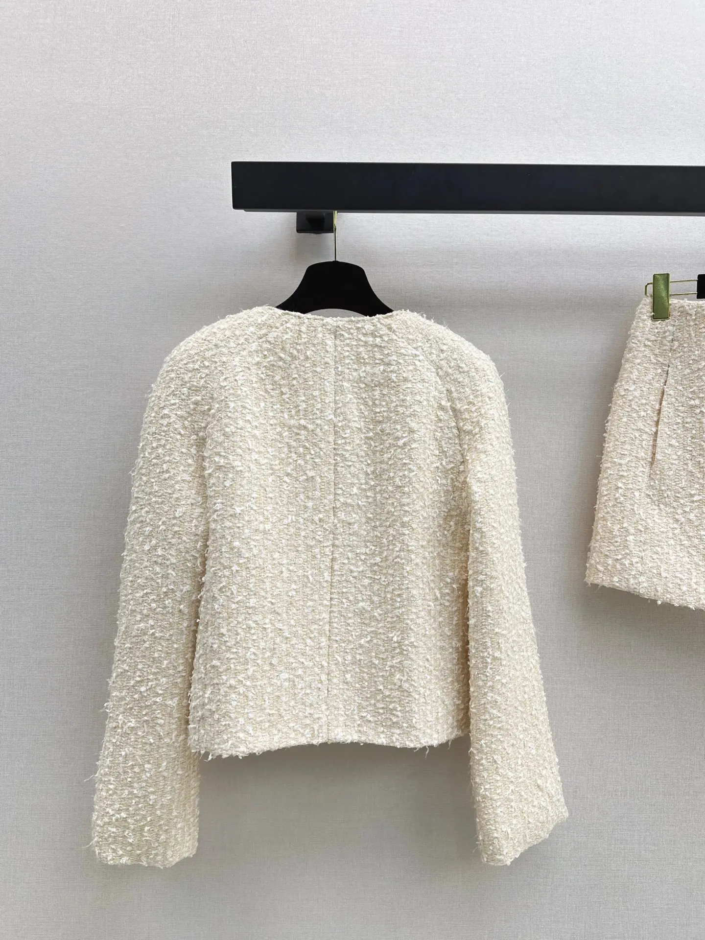 

High Quality Spring Autumn Women's Casual Fashion Set O-neck Buttons Short Jacket Slim Solid Mini-Skirt J062Q