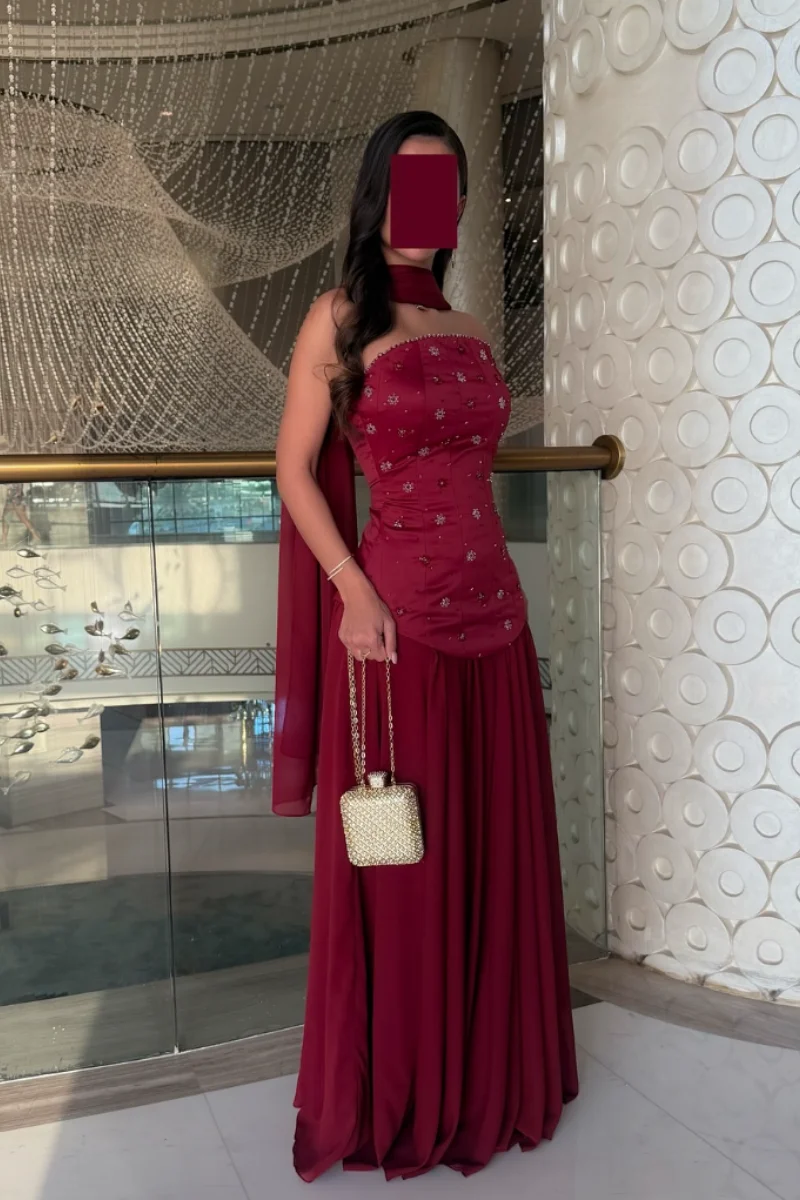 Abiti da ballo in raso rosso con vita Annie Abiti da sera in chiffon con perline fatte a mano Scialle a forma di A Elegante signora فسات Гmavera
