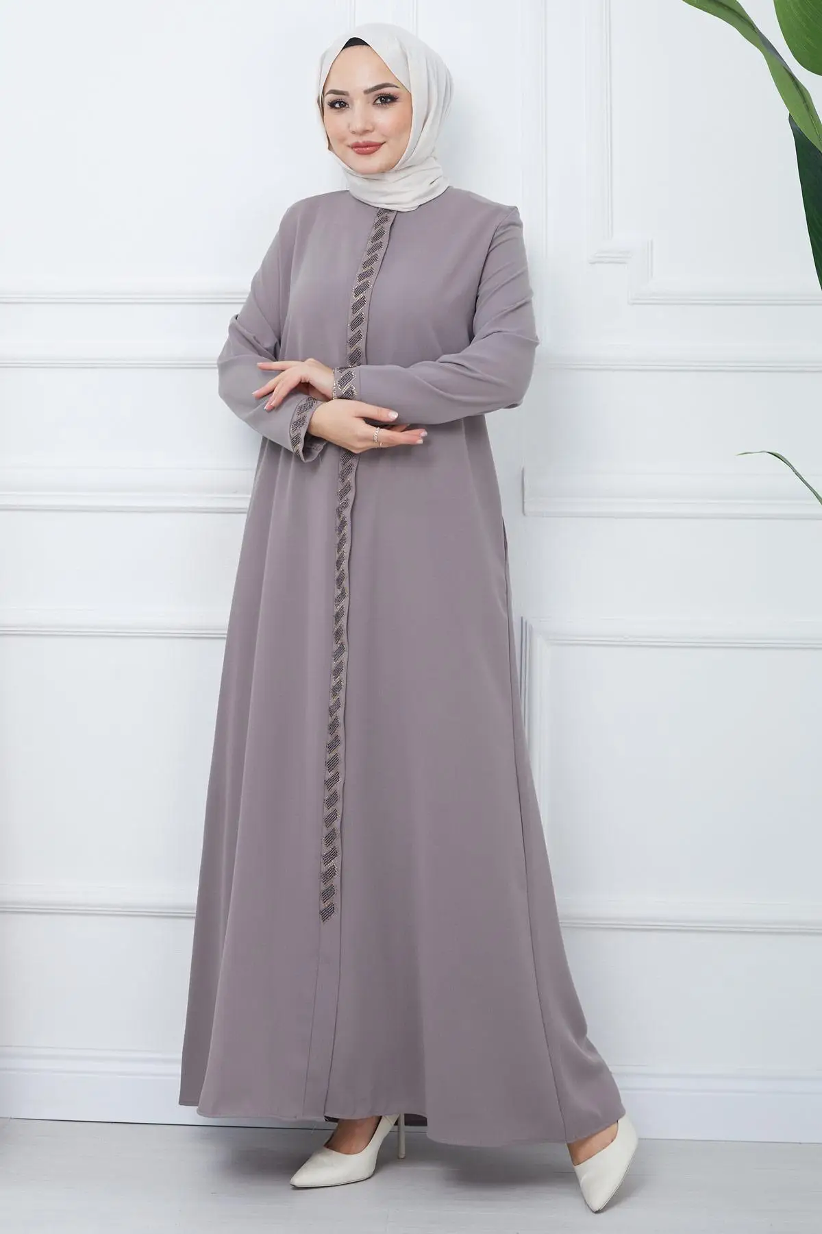 Imagem -02 - Abaya de Seda Muçulmana para Mulheres Hijab Apedrejado Hijab Plissado Manga Longa Roupas Medina