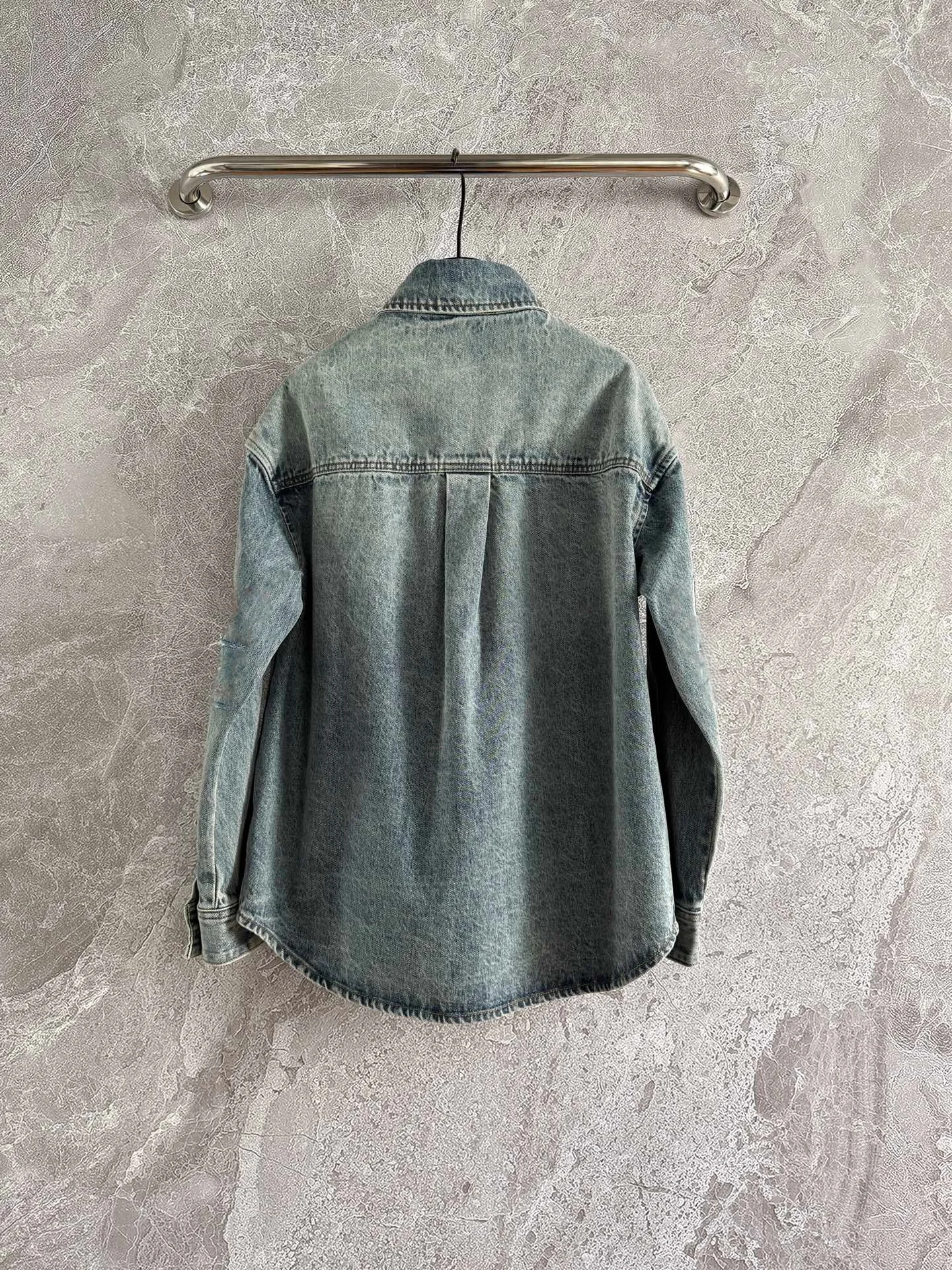 

2025 Early Autumn Fashion High Quality Women's Clothing Denim Jacket Handmade Ripped Raw Edge Jacket Coat