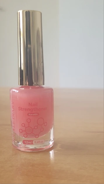 NICOLE DIARY 12ml Pink Nail Strengthener Natural Sheer for Enhanced Gloss Keratin Nail Polish for Manicure Care Air Dries photo review