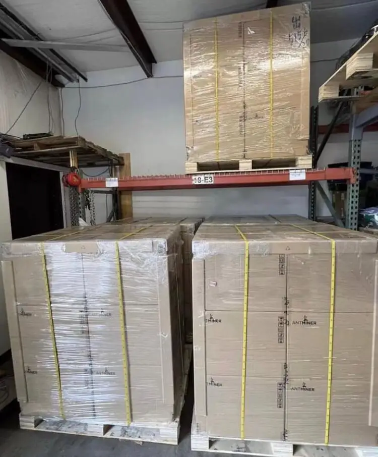 Bitmain Antminer-S21 xpハイドロマイナー、473thsマイナー、新品および再生品