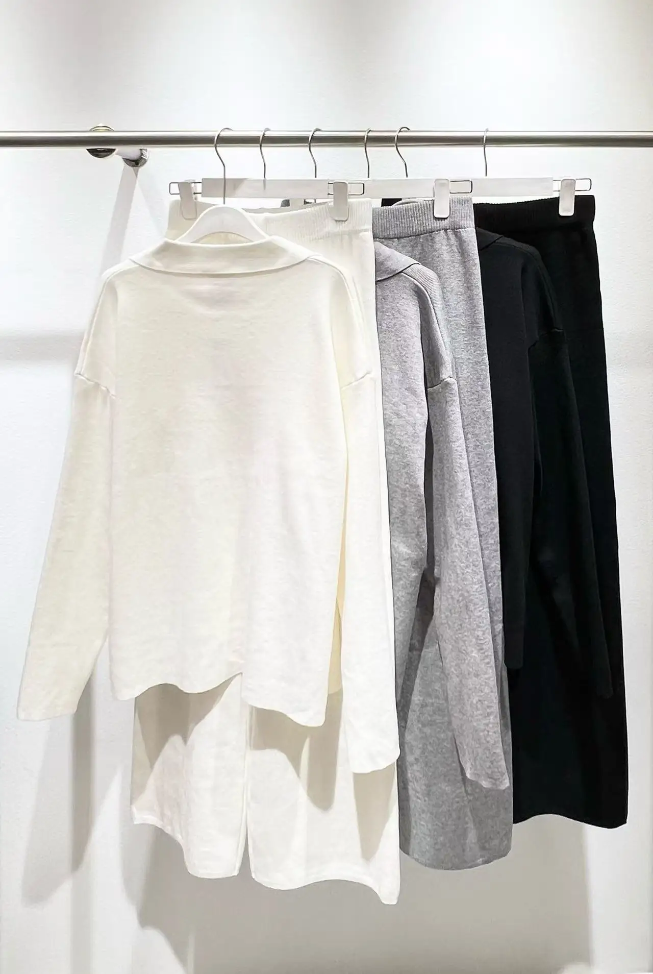 

Новый осенний женский свитер, вязаный комплект поло с длинными рукавами, однотонный женский топ высокого качества 2025 года