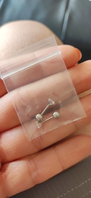 LUXUSTEEL 1Pairs/2Pcs Stainless Steel Crystal Studs Earrings For Women Men 4 Prong Tragus Round Clear Cubic Zirconia Ear Jewelry photo review