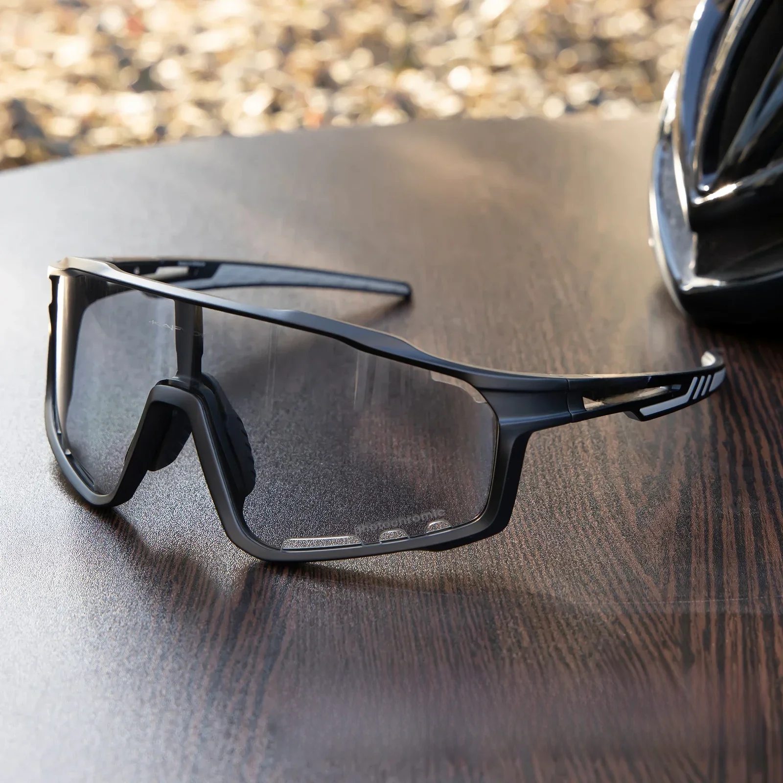 AliExpress kapvoe Kapvoe Photochromic Cycling Glasses Cycling Sunglasses UV400 Built-in Myopia Frame Outdoor Bike Eyewear Sports Bicycle Goggles
