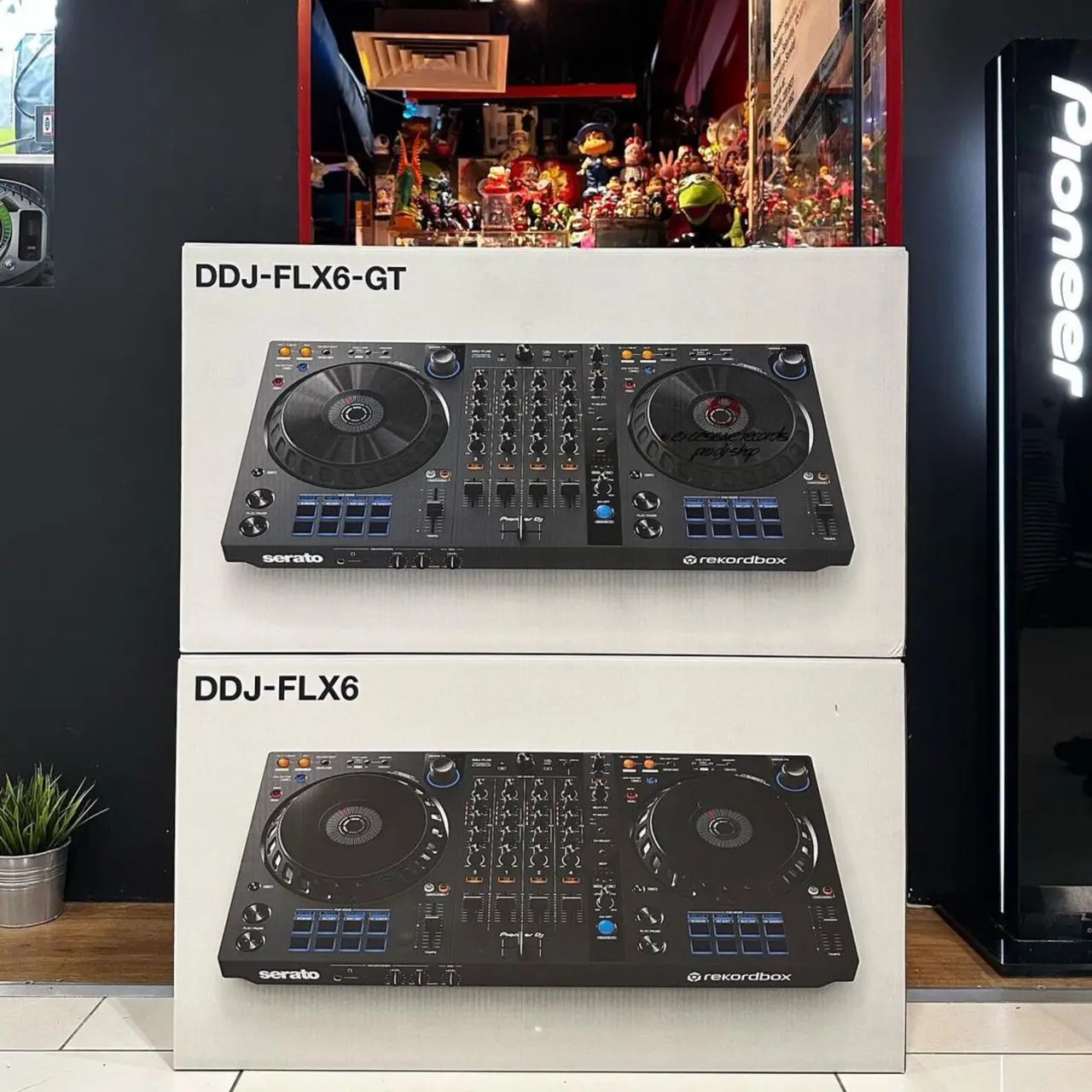 @Pioneers DDJ 200 Smart DJ DDJ REV1 estilo Scratch DDJ FLX6 Serato DJ Pro DJ DDJ FLX6 GT agrega Traktor y Virtual XDJ RX3