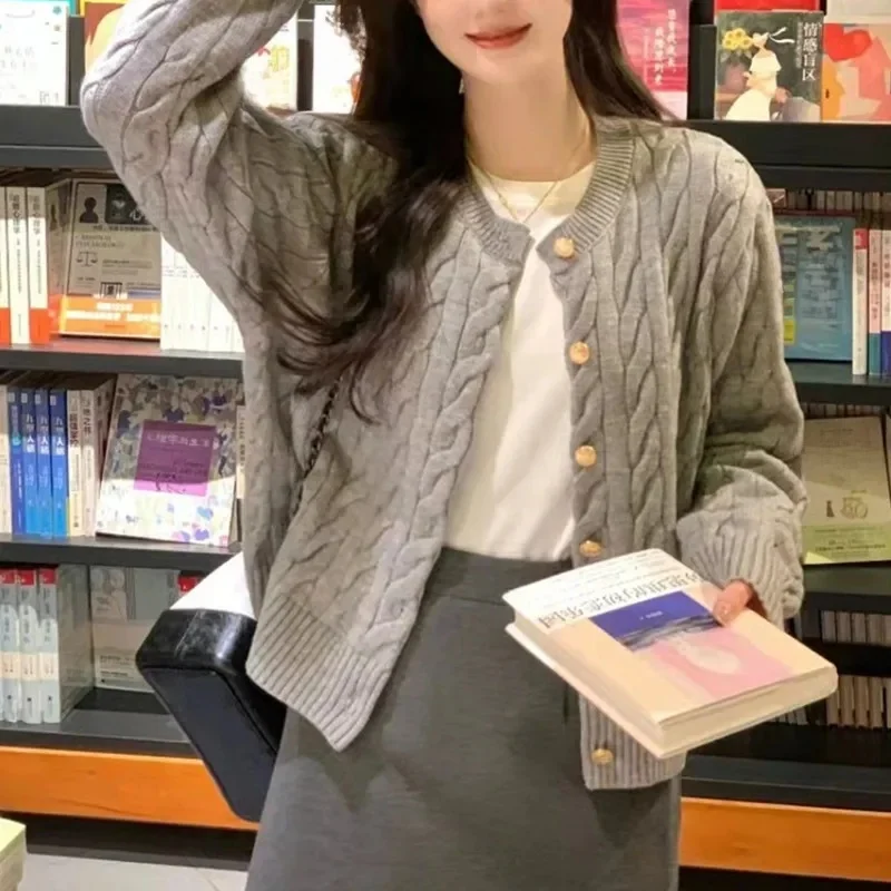 2024 Vintage sweter z długim rękawem damski sweter O-neck elegancki top z dzianiny moda jesienna szara dzianina — zdjęcie 2