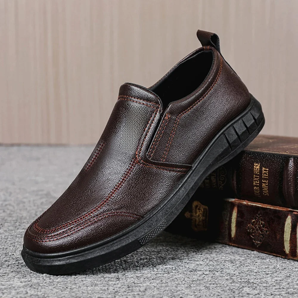 Męskie buty ze skóry PU Formalne mokasyny Duży rozmiar Casual Miękkie męskie biznesowe Wygodne antypoślizgowe buty do jazdy samochodem — zdjęcie 2