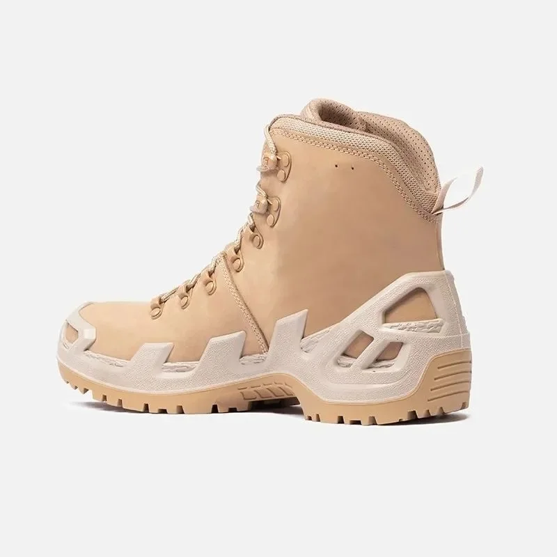 Sepatu bot Pro Mid Desert