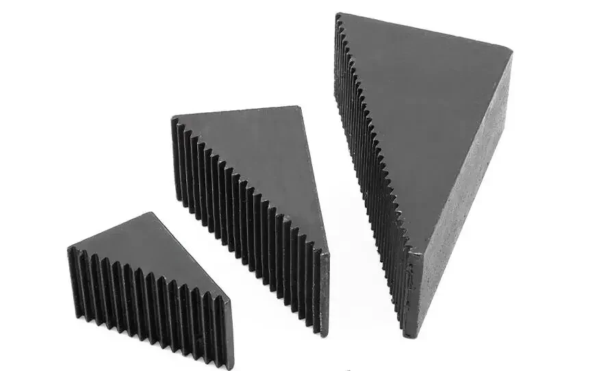 Bloc triangulaire, kit M12, bloc de serrage triangulaire, plaque de pressage combinée pour moule, finition oxyde noir, traité thermiquement 45 # acier