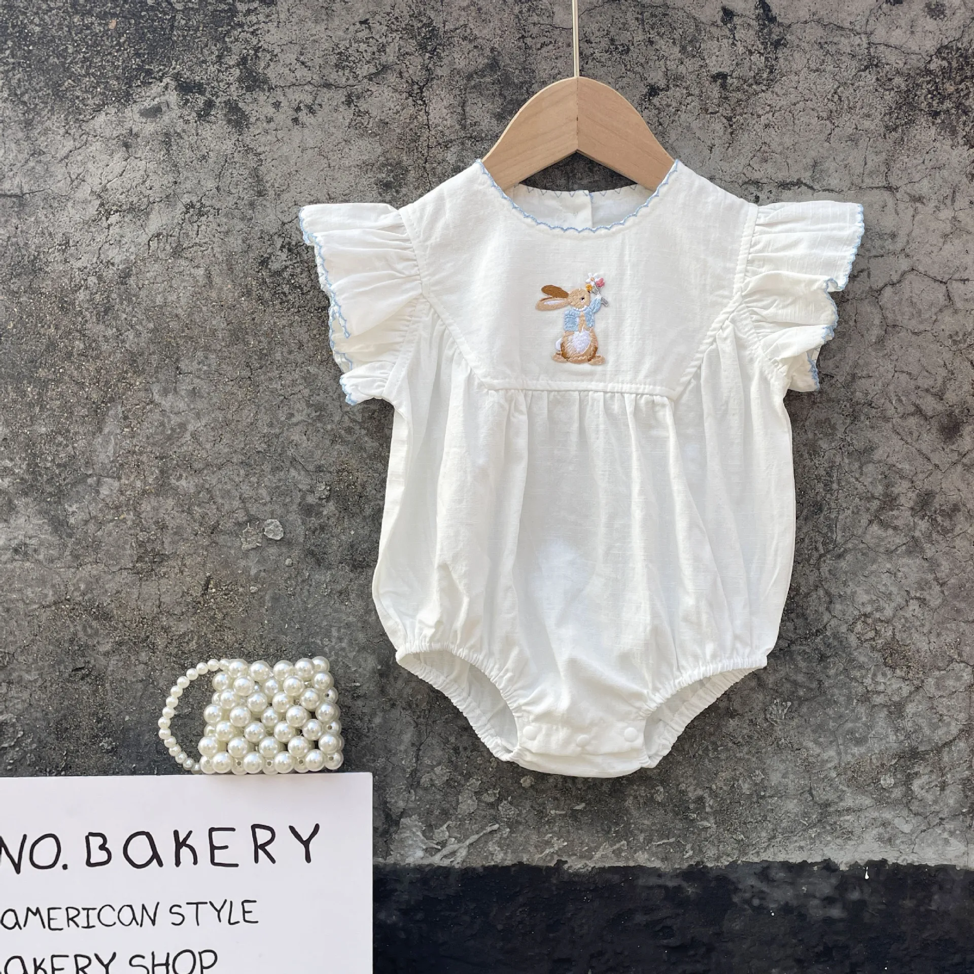 

Newborn Baby Girls White Romper Embroidery Bunny One-piece Infant Kids 100% Cotton Toddler Bodysuits