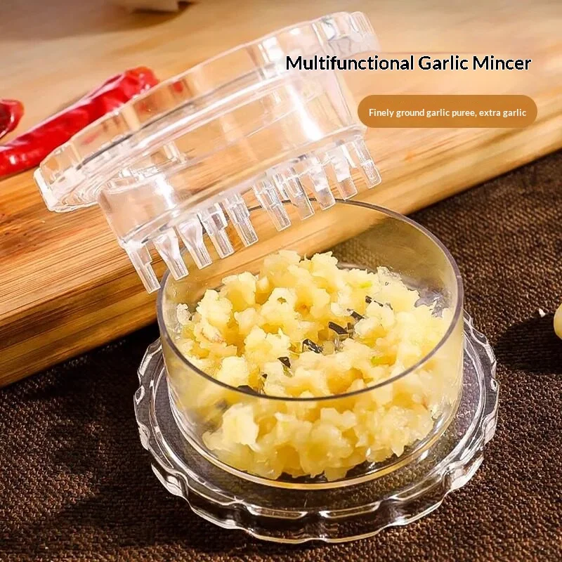 Mini Manual Garlic Press Rotate Garlic Mincer Food‑Grade PS Plastic Ginger Crusher Portable Kitchen Gadget for Home Cooking
