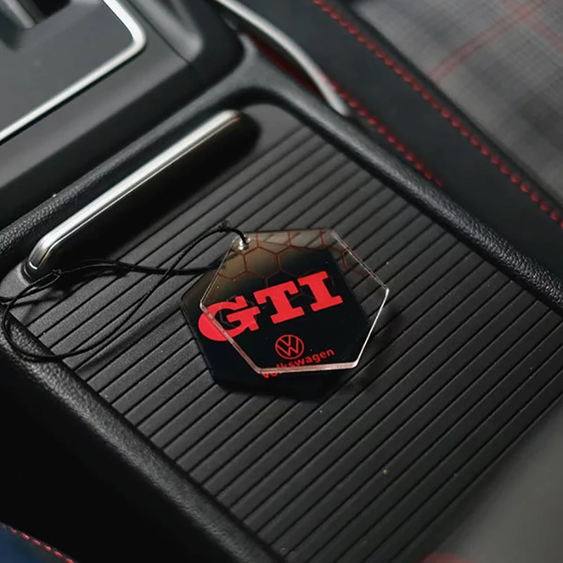 

Подвесное украшение для интерьера брелка GTI