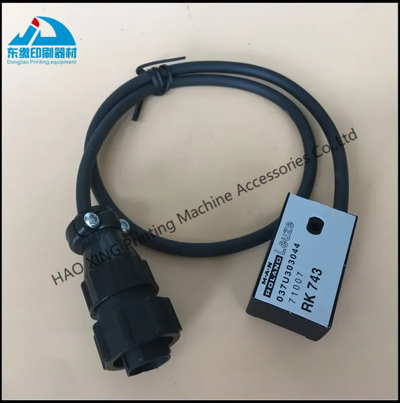 Good Quality Photocell Sensor 037U303044 Offset Printing Machine Spare Parts RK743 for Man Roland