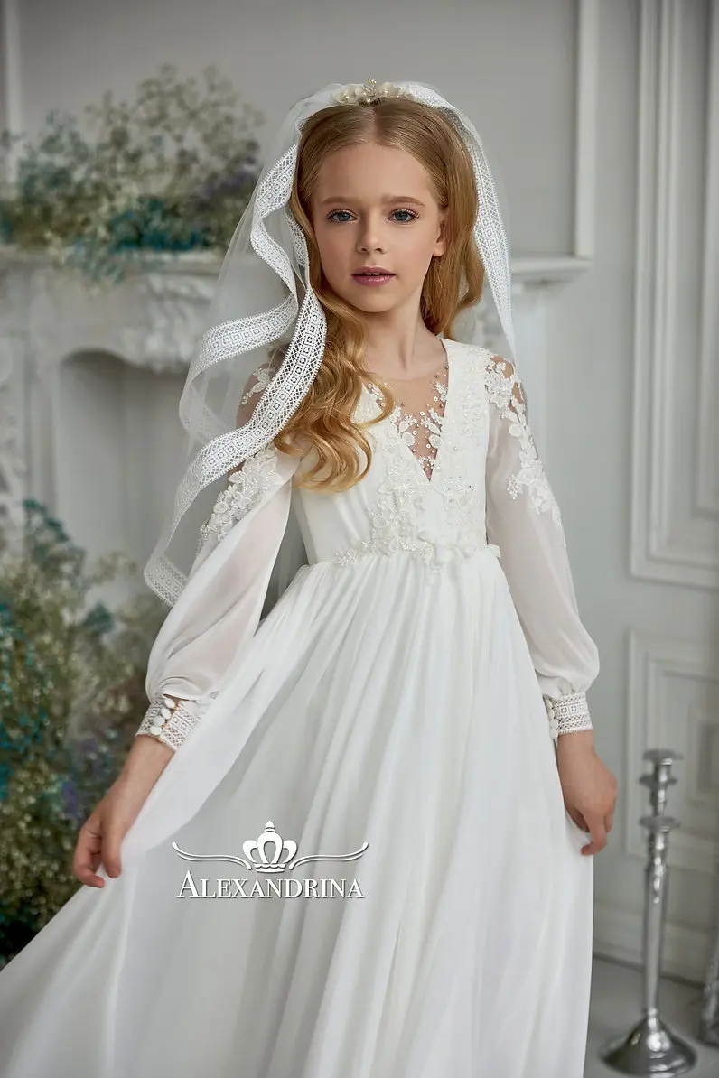 Bohemian 2022 Flower Girl Dresses Boho Long Sleeve Beaded Lace Little Kids Birthday Party Dresses First Communion Dress