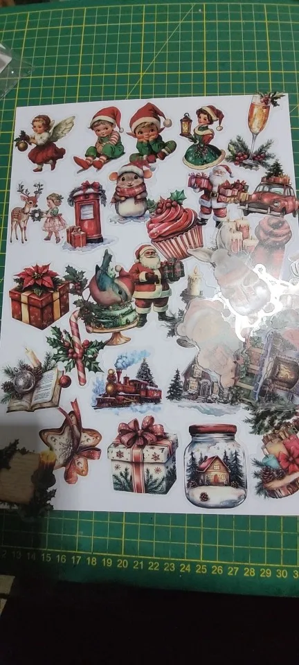 50PCS Retro Christmas Party Decoration Christmas Gift Stickers Phone Cases, Water Cups, Tablet Labels Waterproof Stickers photo review