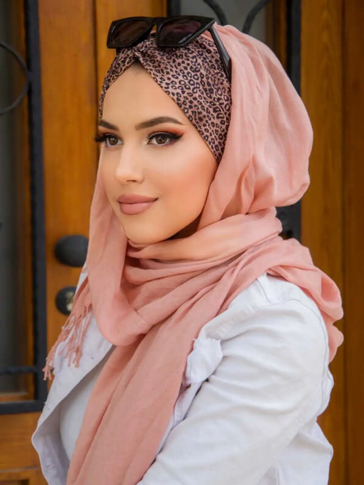 Imagem -04 - Feminina Modelada Xaile Pronto Moda Muçulmana Hijab Lenço Árabe e Indiano da Turquia Gorro Turbante Mulher Elegante 50601fmn