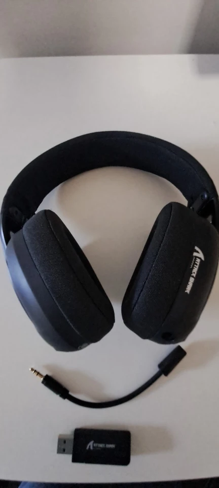 ATTACK SHARK L80 Ultra-Light Tri-Mode Gaming Headset Lightweight Wireless Gaming Headset for PC/PS4/PS5/Switch/Xbox photo review