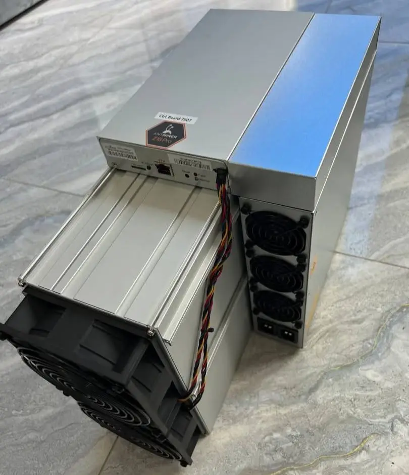 

Buy 3 get 2 free Antminer Z15 Pro ZEC Zcash Miner 840KSol/s 2780W Low Power Consumption Asic Miner