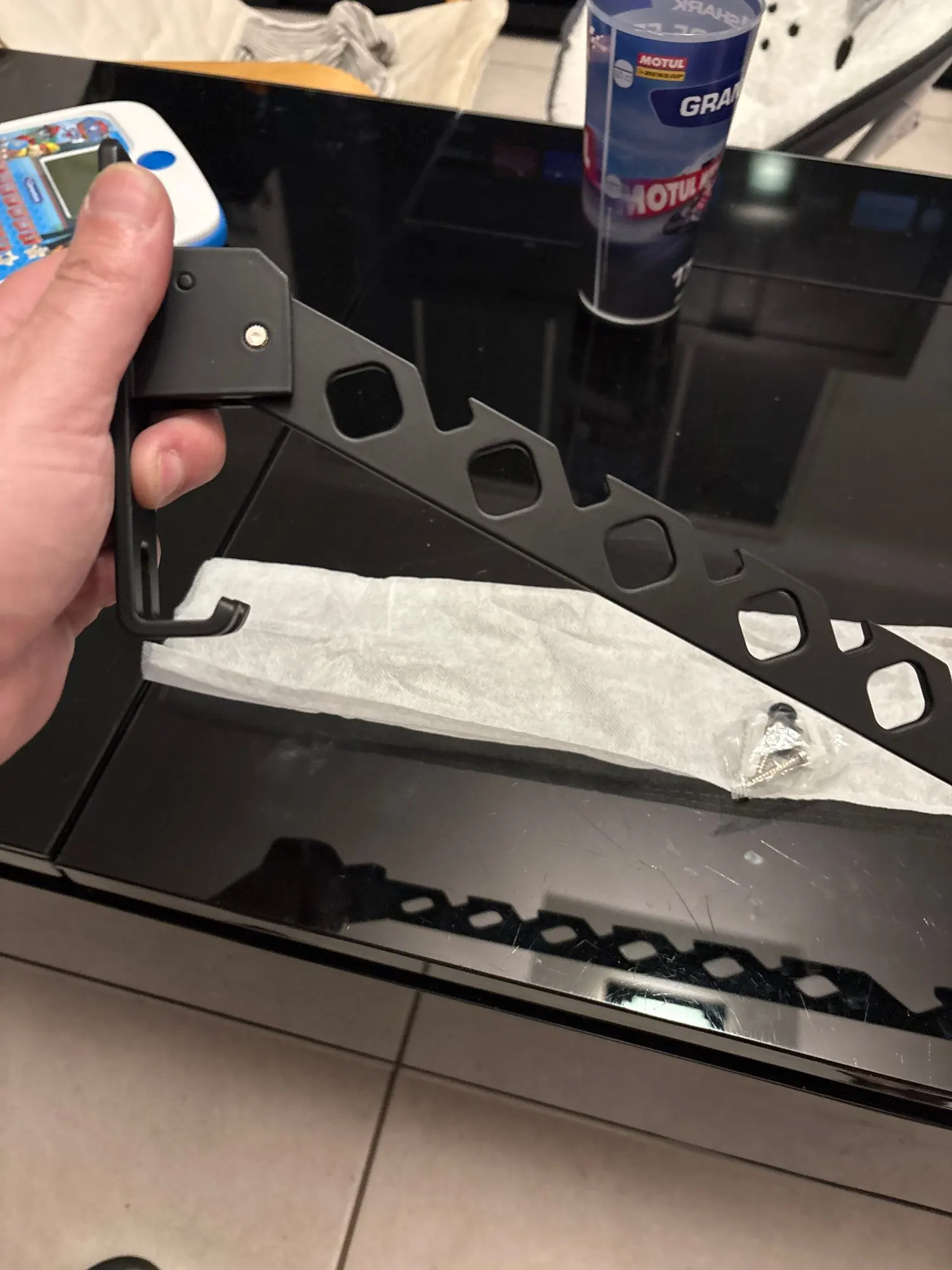 Review Image