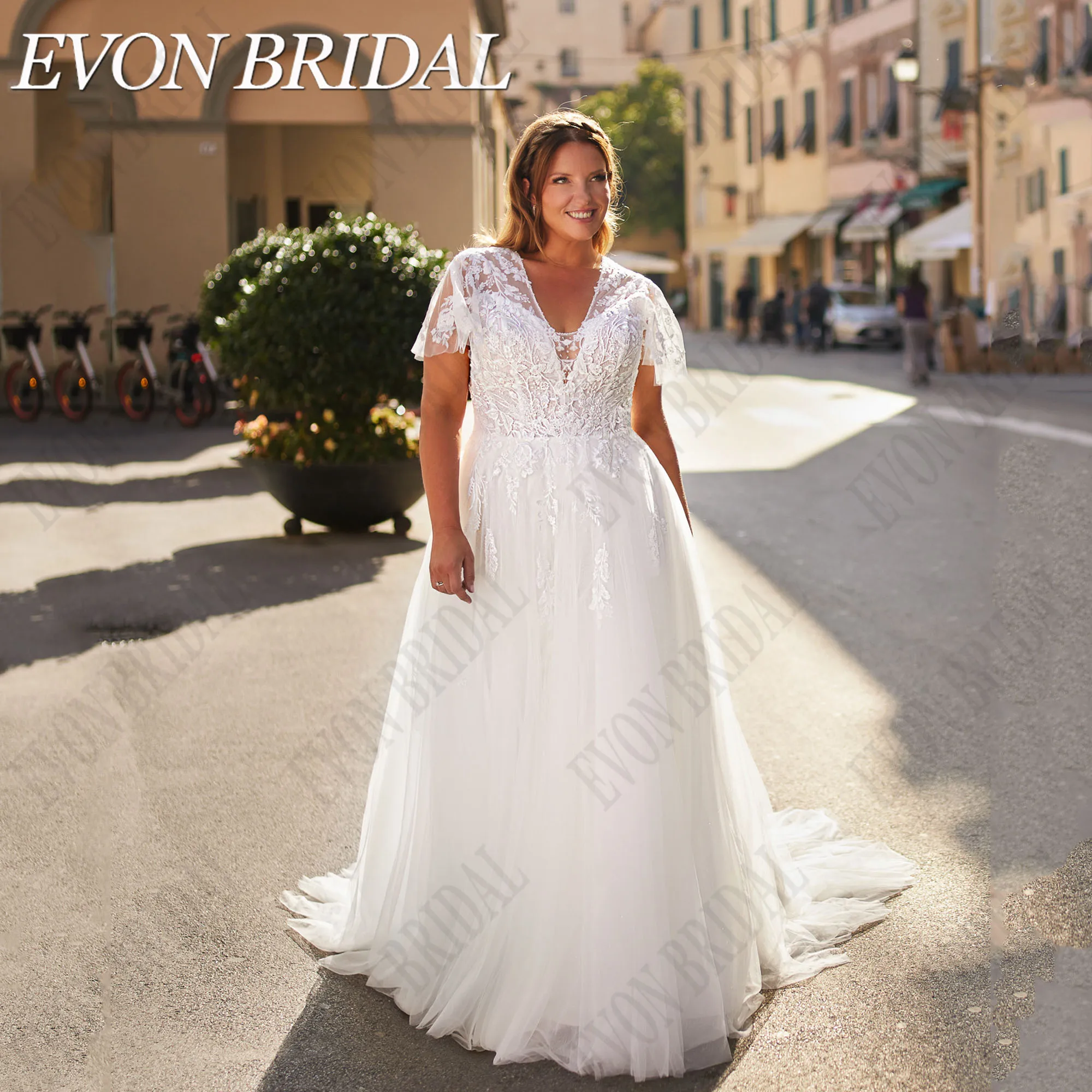 

EVON BRIDAL Wedding Dress Plus Size Bride V-Neck Batwing Sleeves A-Line Lace Applique Robe De Mariée Button Back Tulle Custom