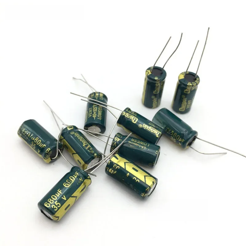 10 szt. Aluminiowy kondensator elektrolityczny 680 uF 35 V 10 * 20 mm frekuensi tinggi Radialny kondensator elektrolityczny — zdjęcie 2