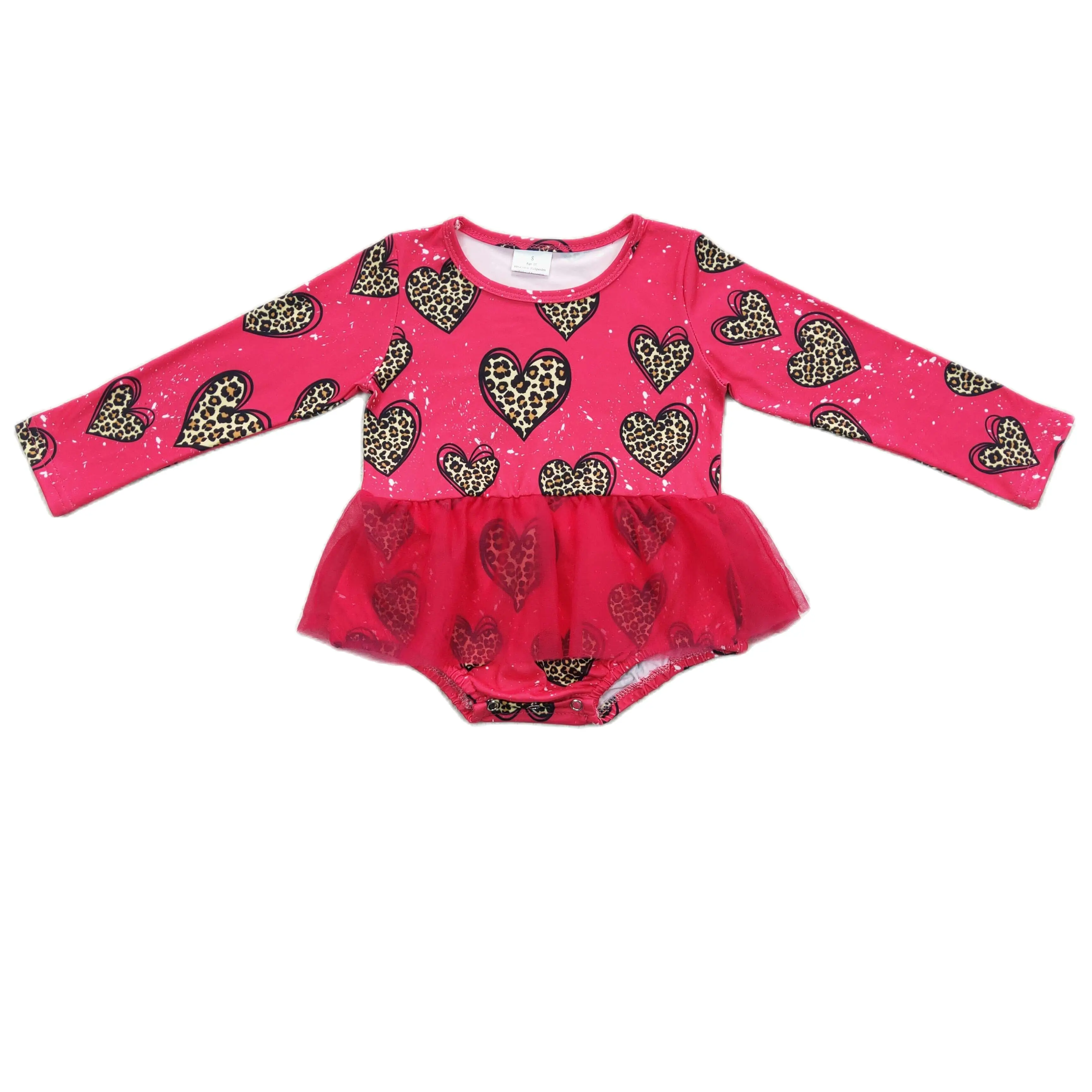 Z813-03 LR0253 baby girls red long sleeve voile romper with leopard heart print