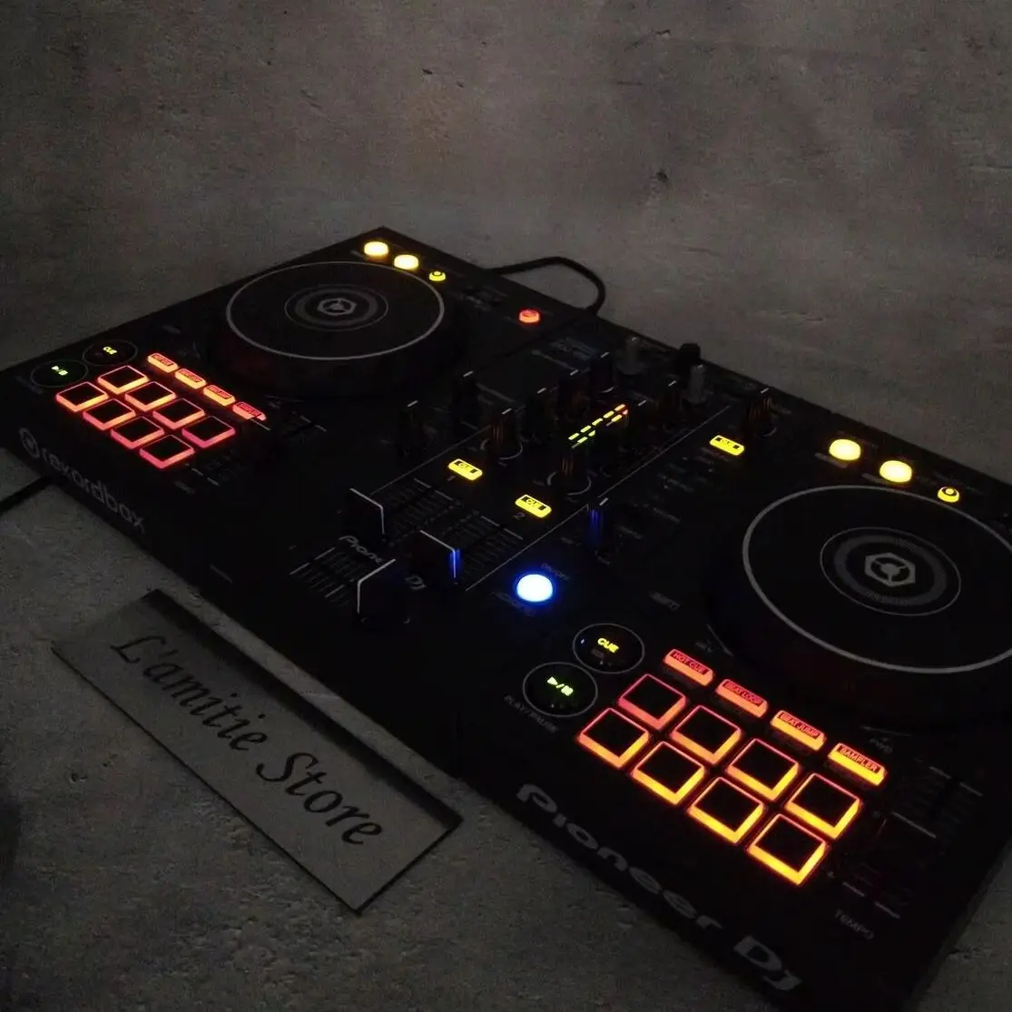 ORIGINAL DJ DDJ-400 DJ Controller,Buy 2 Get 1 Free.