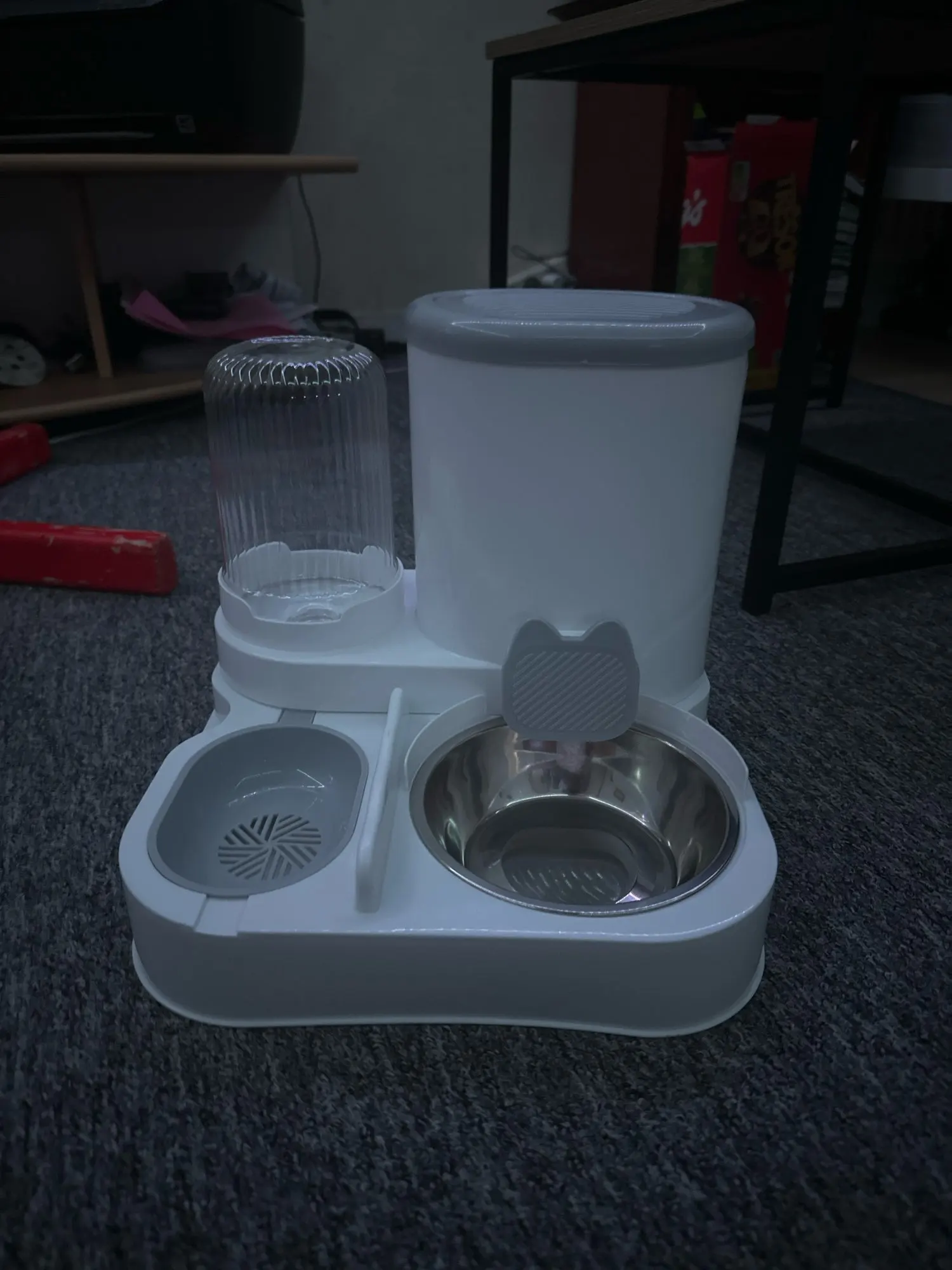 Customer review photo for Dual-Bowl Automatic Cat Feeder for Two Pets