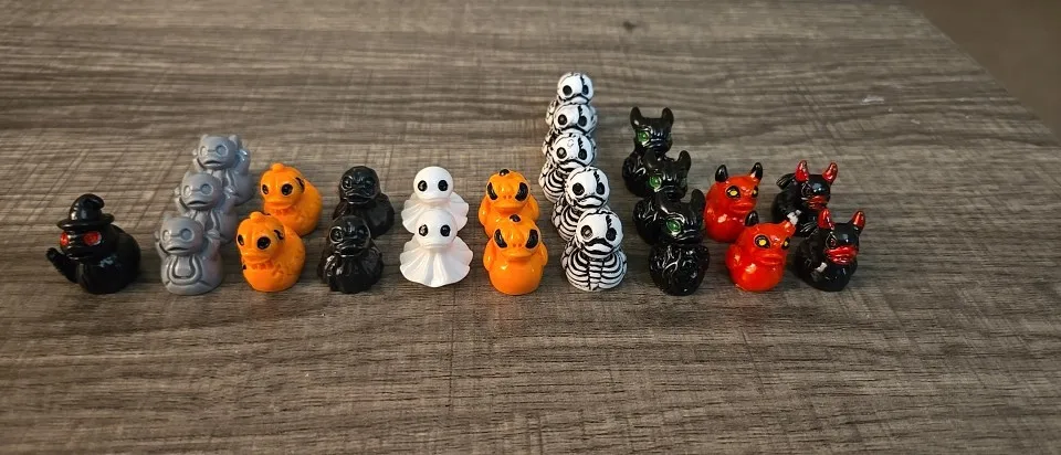 12Pcs/set Mini Resin Halloween Ducks and Ghost Miniatures Figurines Bulk for Garden Fairy Micro Landscape Home DIY Decoration photo review
