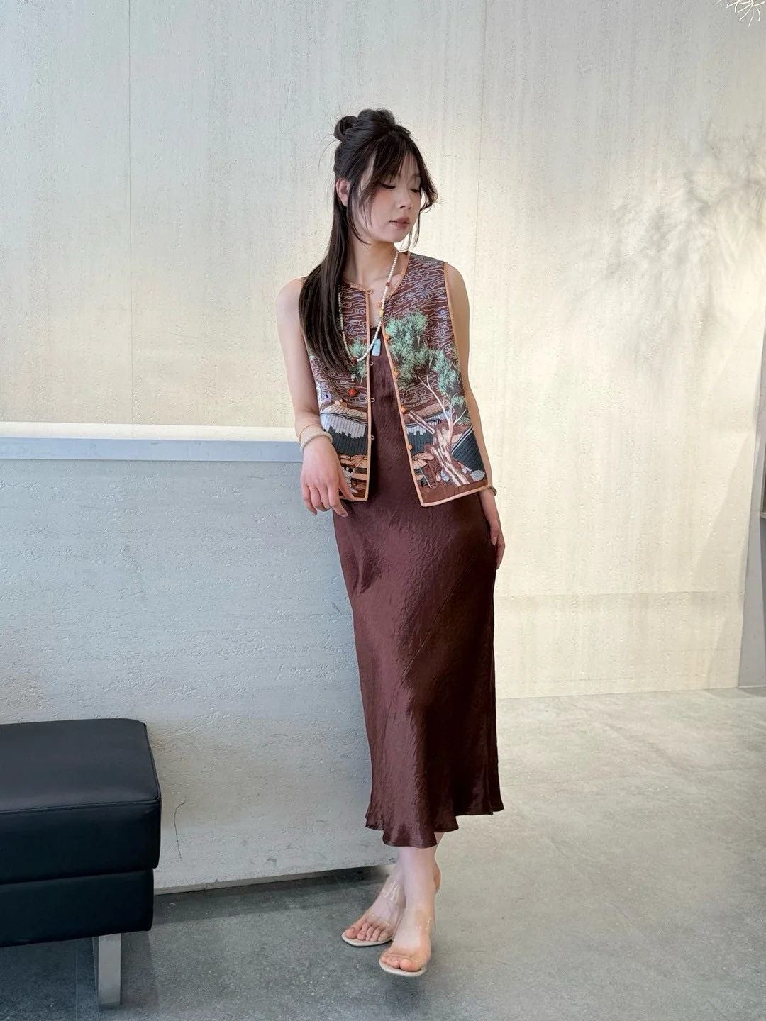 Summer women's basic sleeveless midi dress