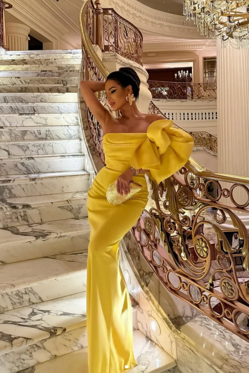 Annie Handmade ซาตินดอกไม้ชุดราตรีสีเหลือง Elegant Lady ชุดราตรี Off-shoulder SLIM FIT ชุดแต่งงาน