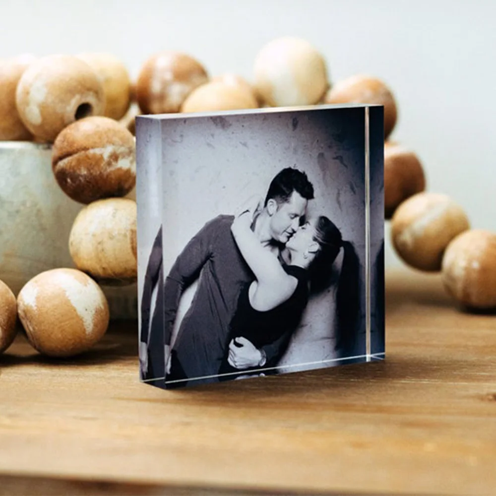 A Custom Acrylic Desktop Decoration with Personalized Photo Options, Including Artistic Images, Couple Portraits, and Family Pho