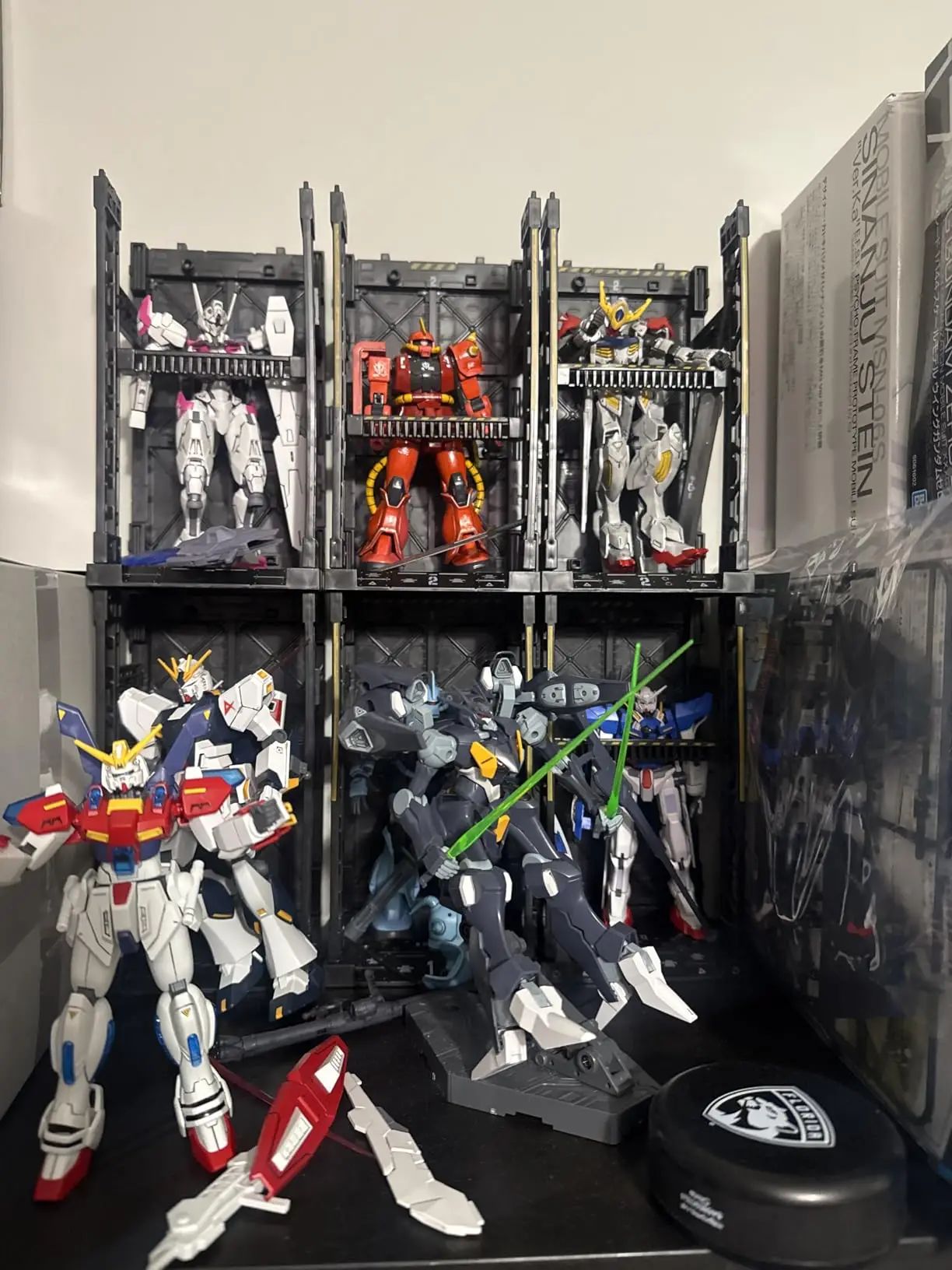 Infinite Connection RG/HG Model Storage Ra Display Stand Transformable Body owcase Other Brand Toy Series