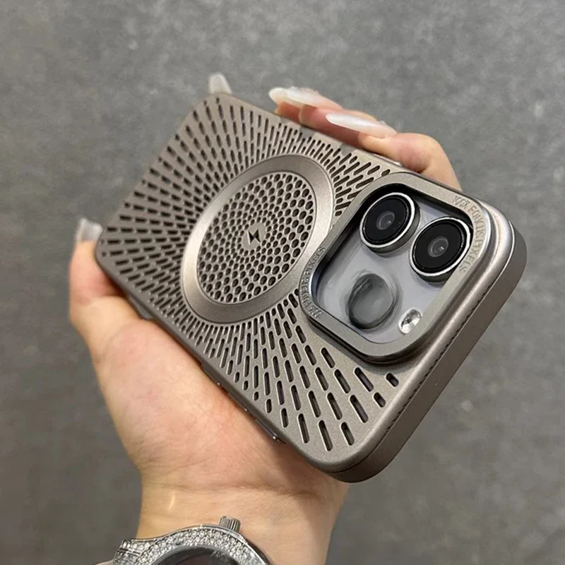 Matowe, tytanowo-szare etui z funkcją rozpraszania ciepła i magnetycznym ładowaniem do iPhone 16 15 14 13 12 Pro Max, MagSafe, odporne na wstrząsy, twarde etui na telefon. — zdjęcie produktu 7