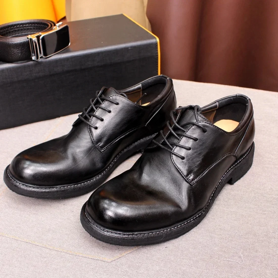 Męskie ręcznie robione buty wizytowe Goodyear Sewn Derby Miękkie oryginalne skórzane buty z okrągłym noskiem Wygodne antypoślizgowe buty na co dzień — zdjęcie 2