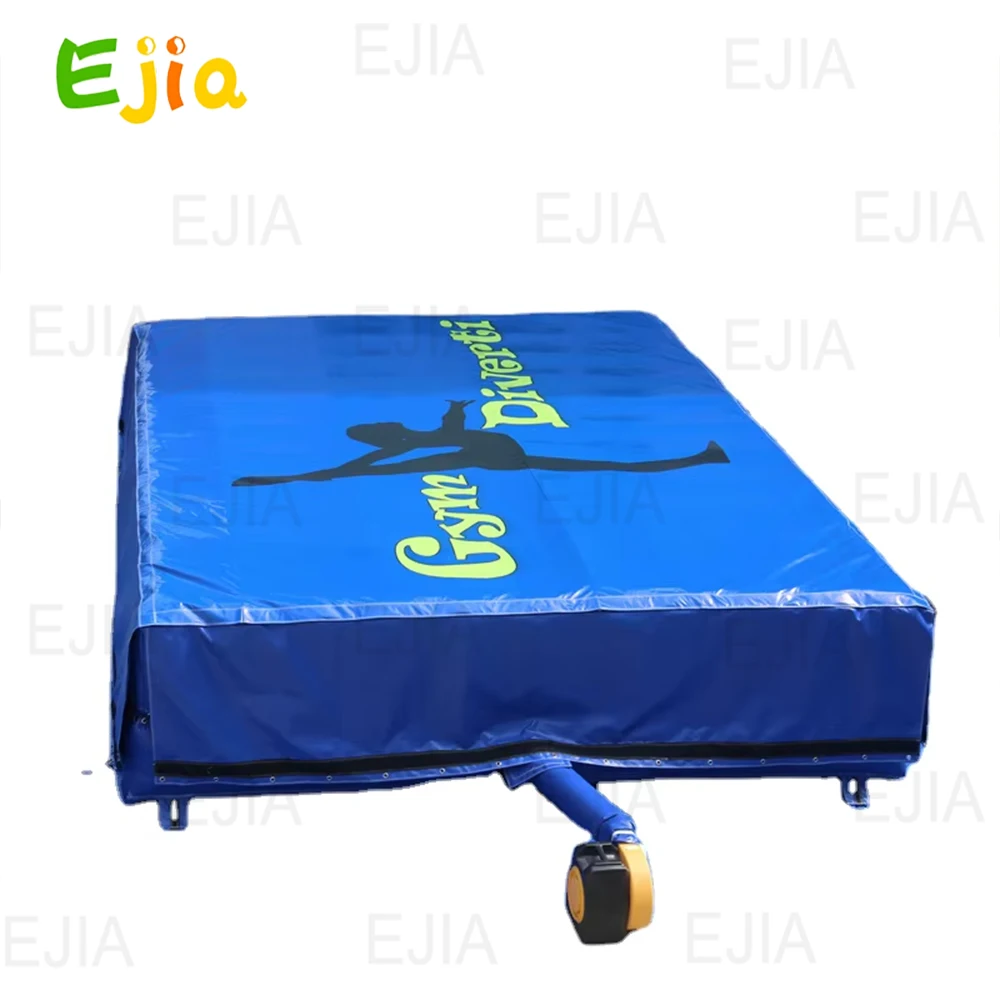 Aangepast logo opblaasbare Sky Jump Airbag Snowboard Landing Bmx Stunt Jump Training Airbag voor Trampoline Park